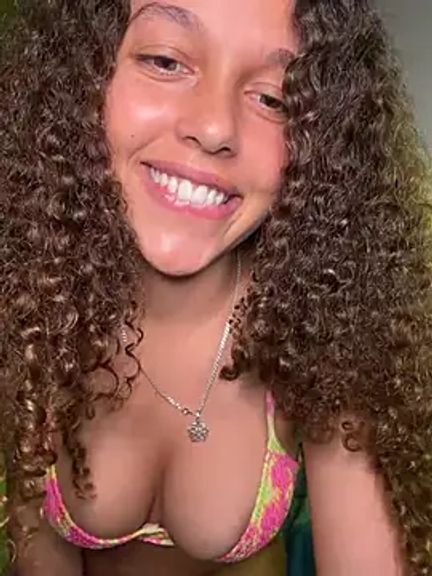 Rati_Curly