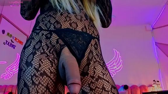 _scarletmoore