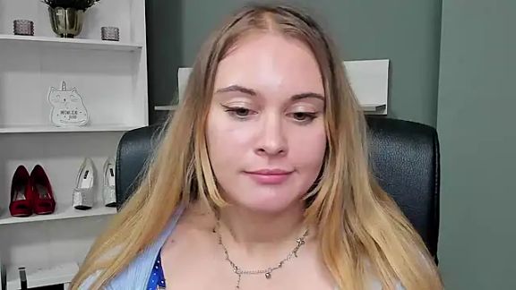 kitty_valeria