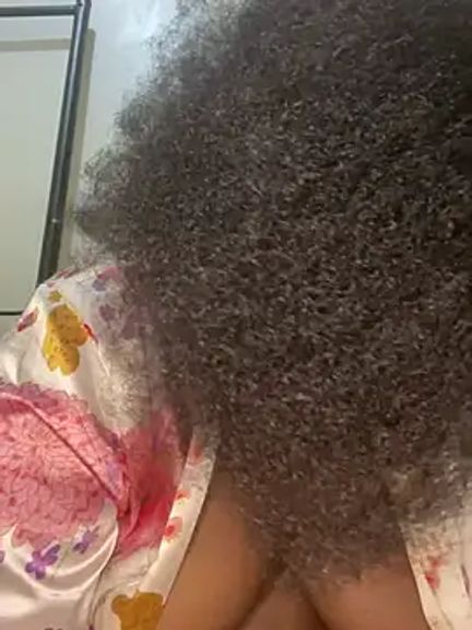 sweet18creamybigpussy