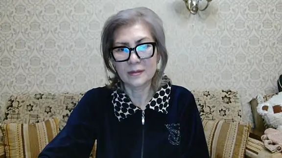 Elegant00Lady
