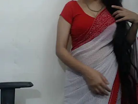Lovely_Siri_23