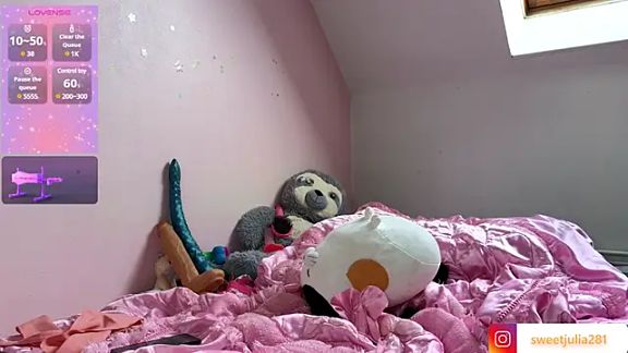 SweetJulia28