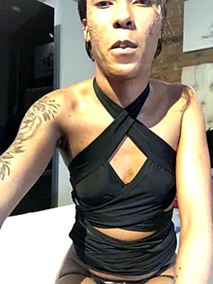 Kylie_Hairy_Bbc