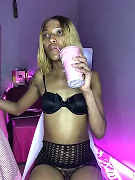 Kylie_Hairy_Bbc
