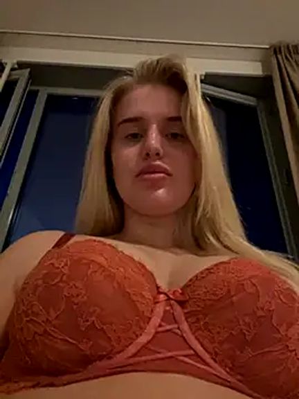 yourhornyslut