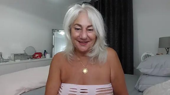 TanyaTaylor45
