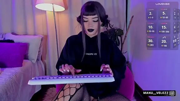 Manu_Velez
