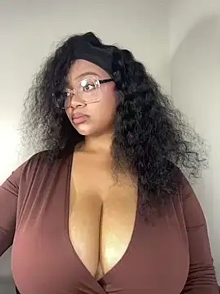 CARAMELGODDESSX23