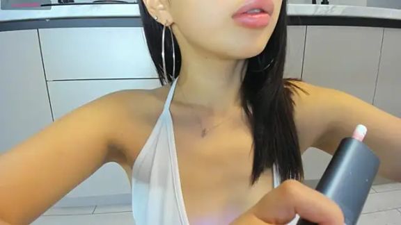 Mia_Meow_