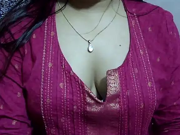 mahira_999