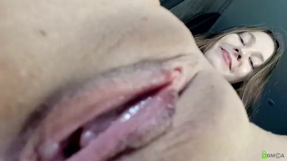 Courtney_Luv