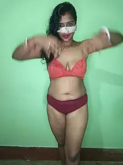 juhi06