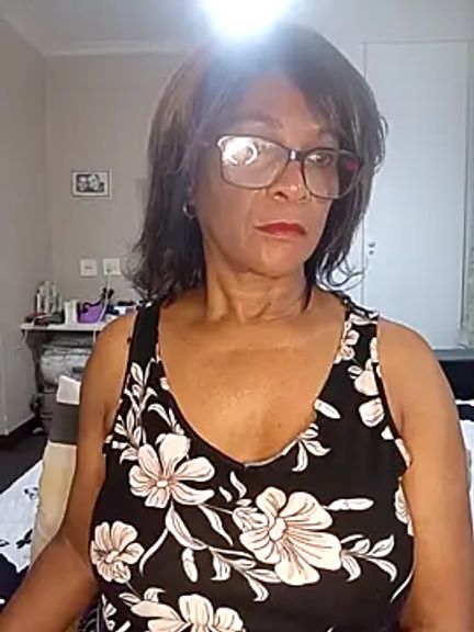 Hotgrannyx