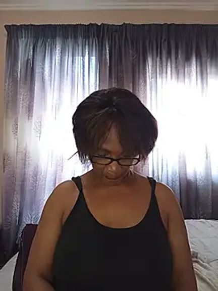 Hotgrannyx