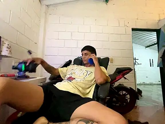 Max_TheHorseDick