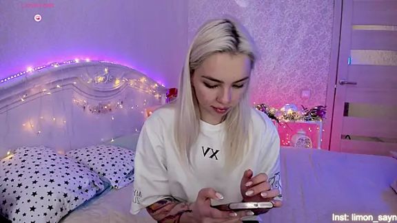 LillyMoure_