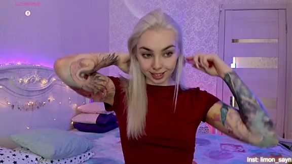 LillyMoure_