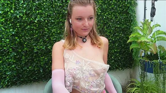 Ameliasweety69