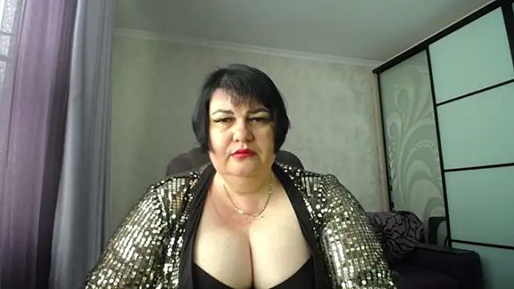 AlluringCurves