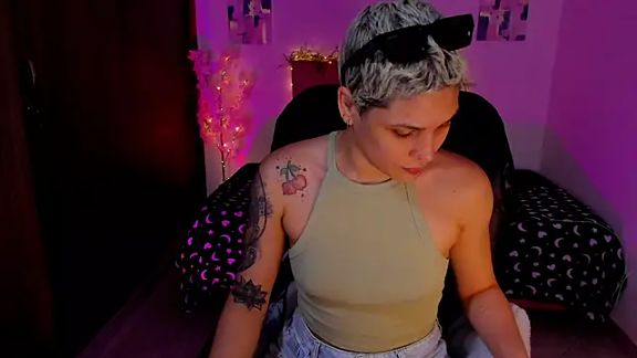 Charlee_pink