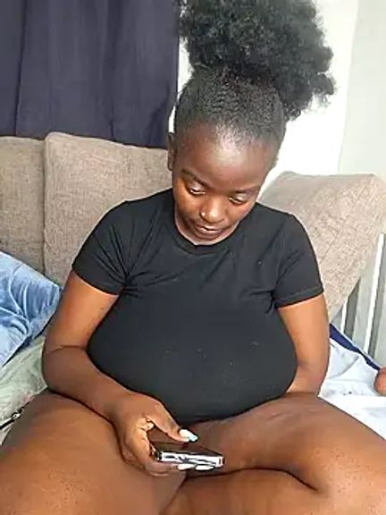 hornycreamybabe