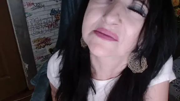 DebraMilf