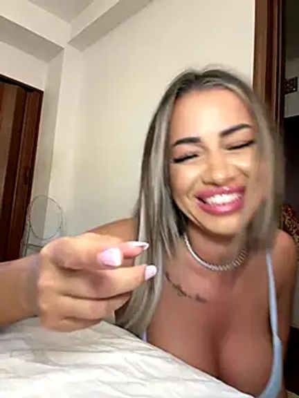 KirstieVegas