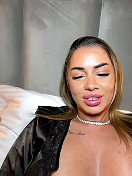 KirstieVegas