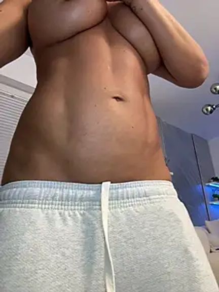 KirstieVegas