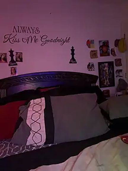 DeeLight124