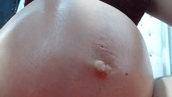 Karla_cum01