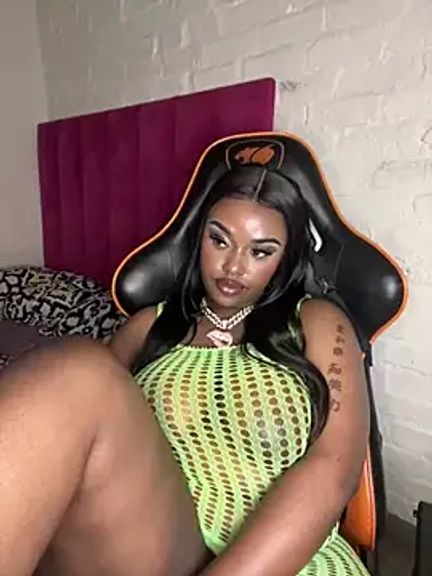 EXOTIC_BEAUTY25_X