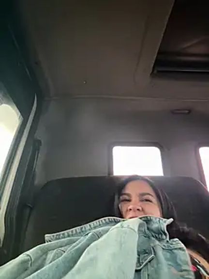 Nina_lovi