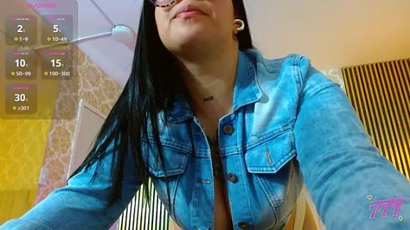 martinna_tay