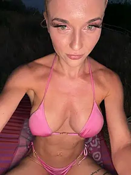 JayJayPink