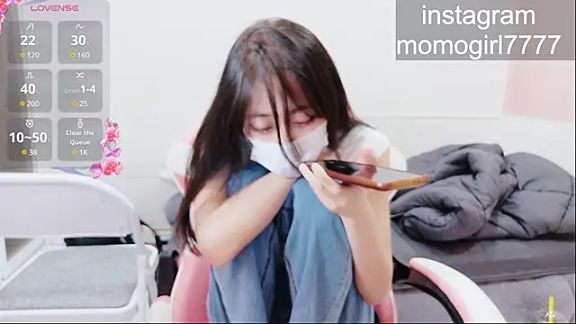 momogirl