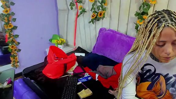 Sofi_Squirt_
