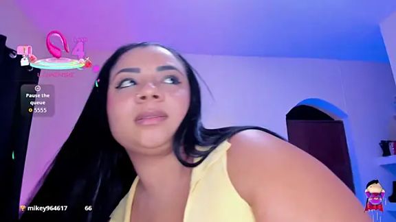 MelanyShayk