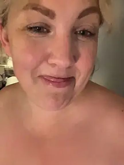 Anna_Alexa