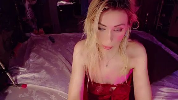 AnnieGOld_