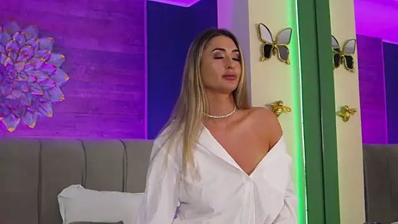 LoraDevine