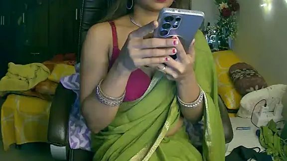 Cute-Tara