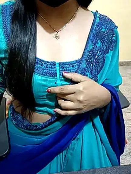 Pooja-05
