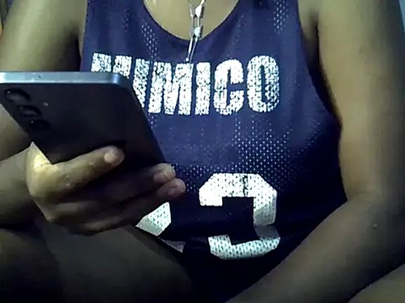 skinnysexynaughty