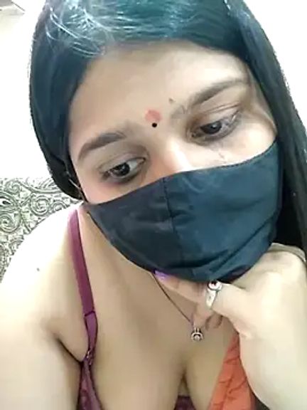 Hotty-simran