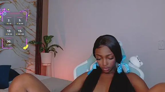 ahvi_ebony
