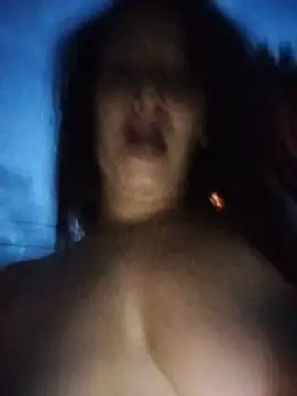 Alina03210