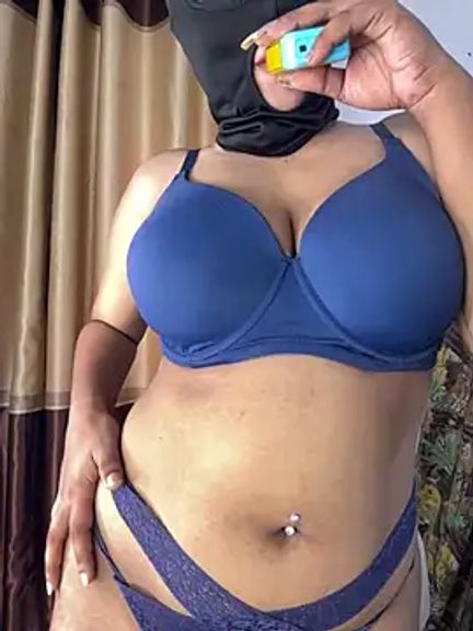 Elee_tylor