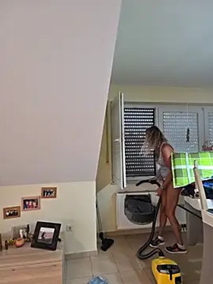 HotWifeLyn68